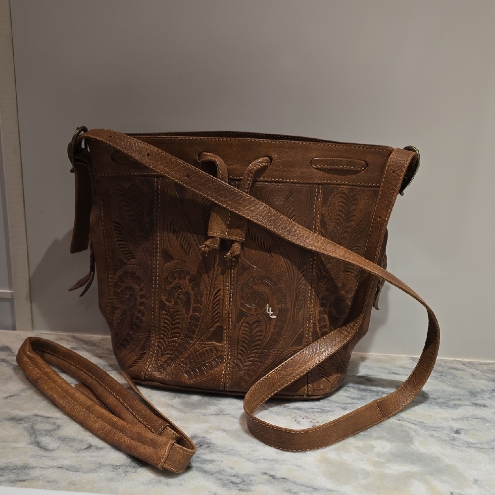 Leaders In Leather Brown Crossbody/Shoulder Bag